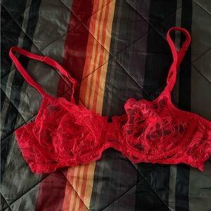 La Perla Brigitta Red Lace Balconette Bra 36B Authentic Italy Tiny Hole